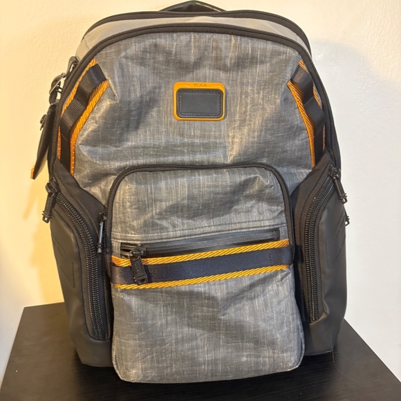 🎒 TUMI Voyage Backpack | Gray & Black with Orange Accents - Picture 14 of 16